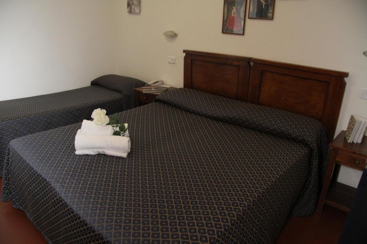 Residence I Due Pini Marina di Grosseto Exteriér fotografie
